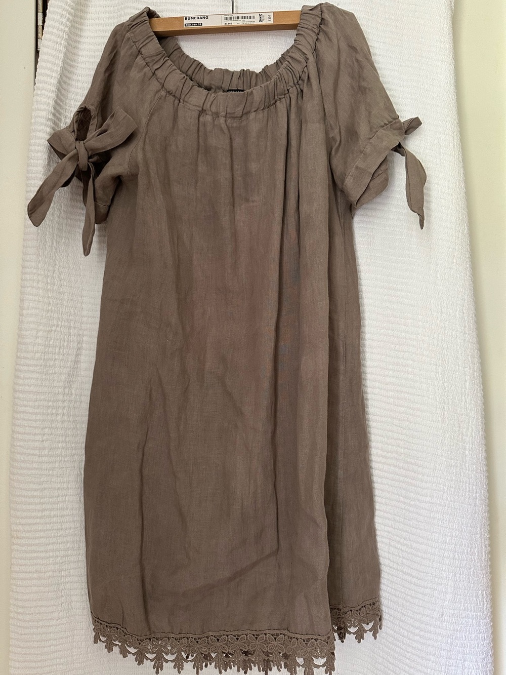 Lungo Lâarno Women's Taupe Tie-Sleeve Linen Dress